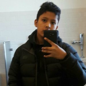 Meet your Posher, Carlos